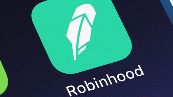 How is the money transferred after selling crypto on Robinhood?